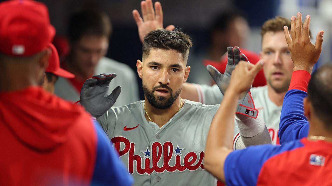 UK Phillies on X: NICK CASTELLANOS ALL-STAR Couldn't be more deserving!  What a comeback story so far.. 2022 (All Season) Avg .263 HR 13 RBI 62 2B  27 SLG .389 OPS .694