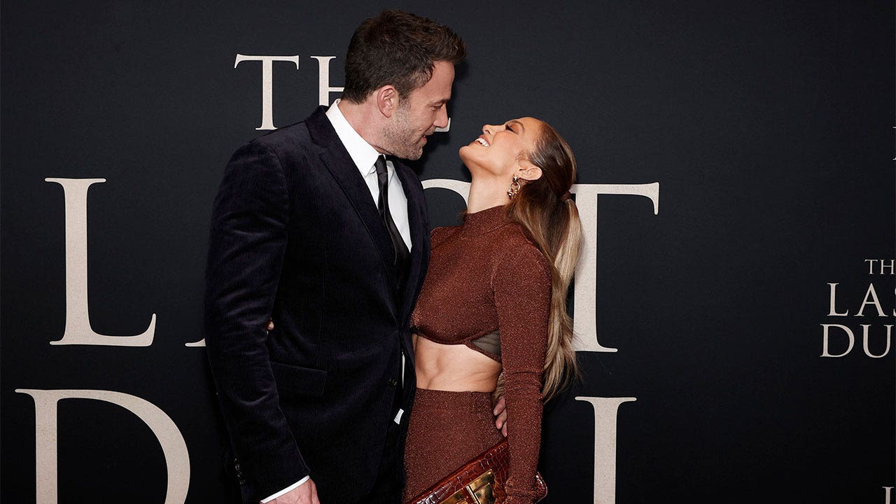 Ben Affleck, Jennifer Garner to reunite as wife Jennifer Lopez issues  warning to anyone flirting with husband