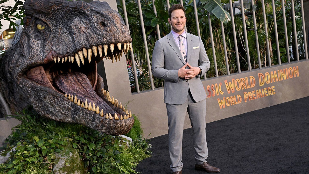 'Jurassic World: Dominion' director says that 'there probably should have only been one 'Jurassic Park'