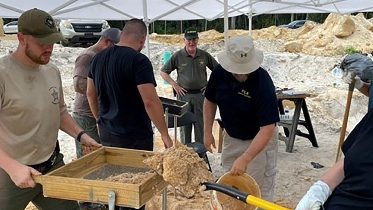 Discovery of human remains at Florida construction site halts building of upscale community