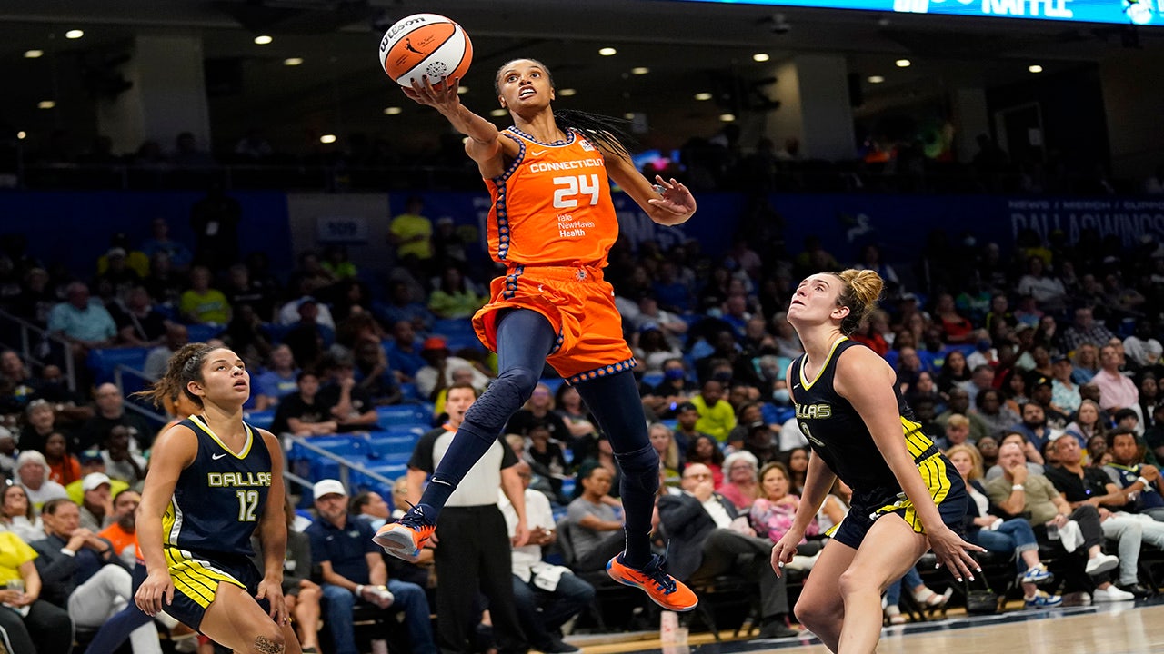 DeWanna Bonner leads Sun to Game 1 semifinal win over the defending WNBA champions