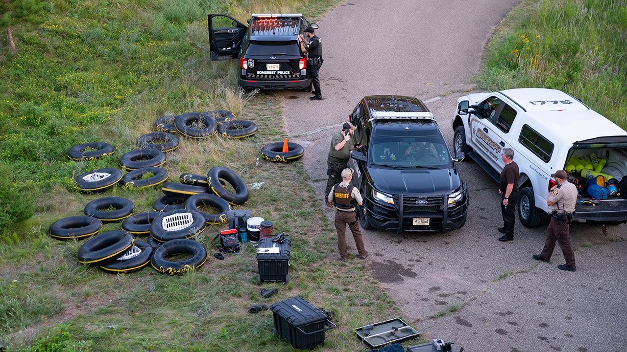 Wisconsin river stabbing rampage: Charges expected after teen killed while tubing, 4 others seriously wounded