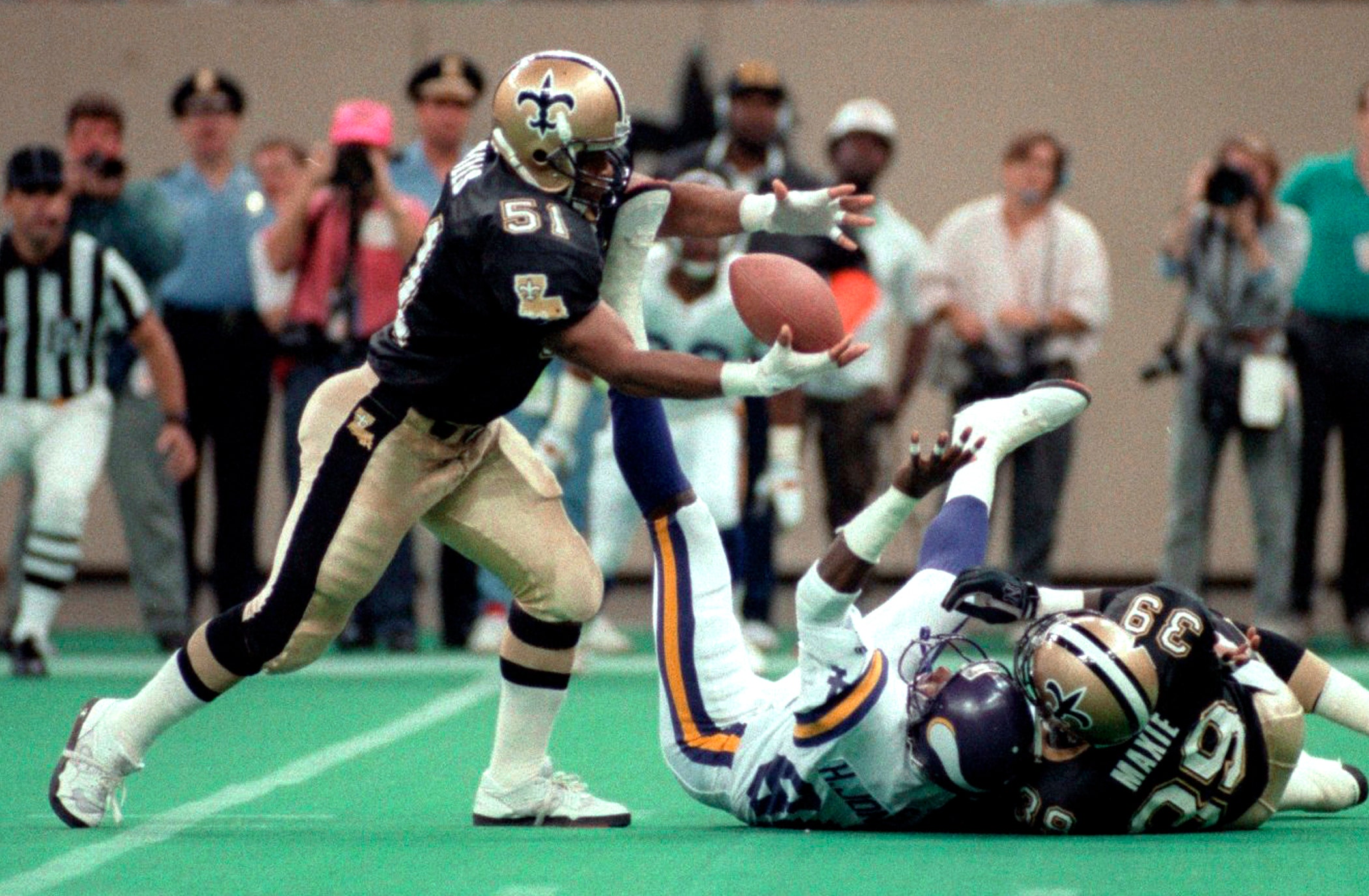 Recapping Sam Mills' induction into the Pro Football Hall of Fame