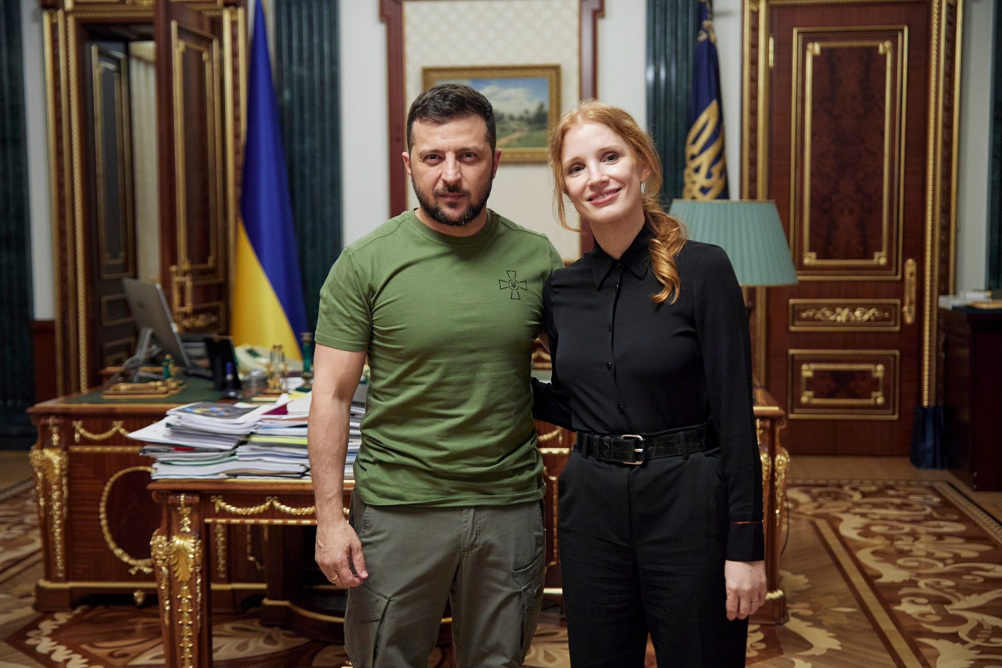 Actress Jessica Chastain meets with Volodymyr Zelenskyy in Ukraine