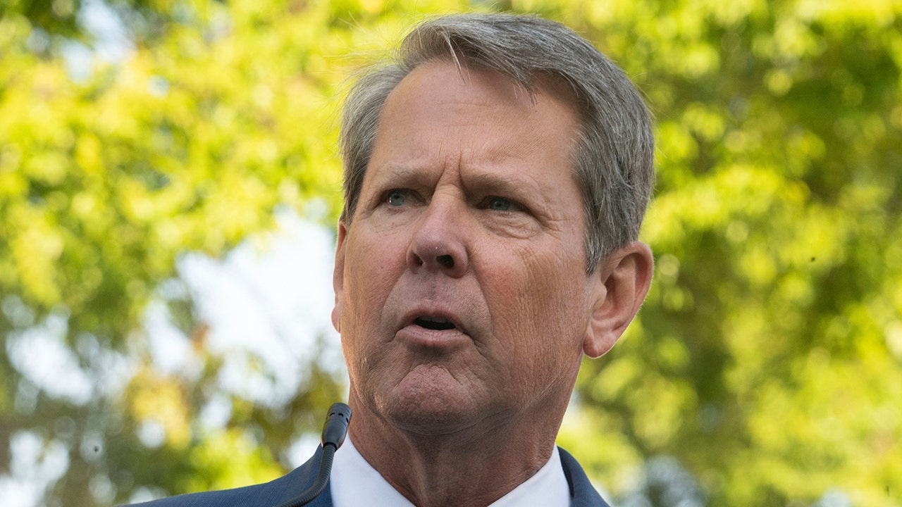 Georgia Gov. Kemp must testify in DA's Trump probe — but not until after election against Stacey Abrams