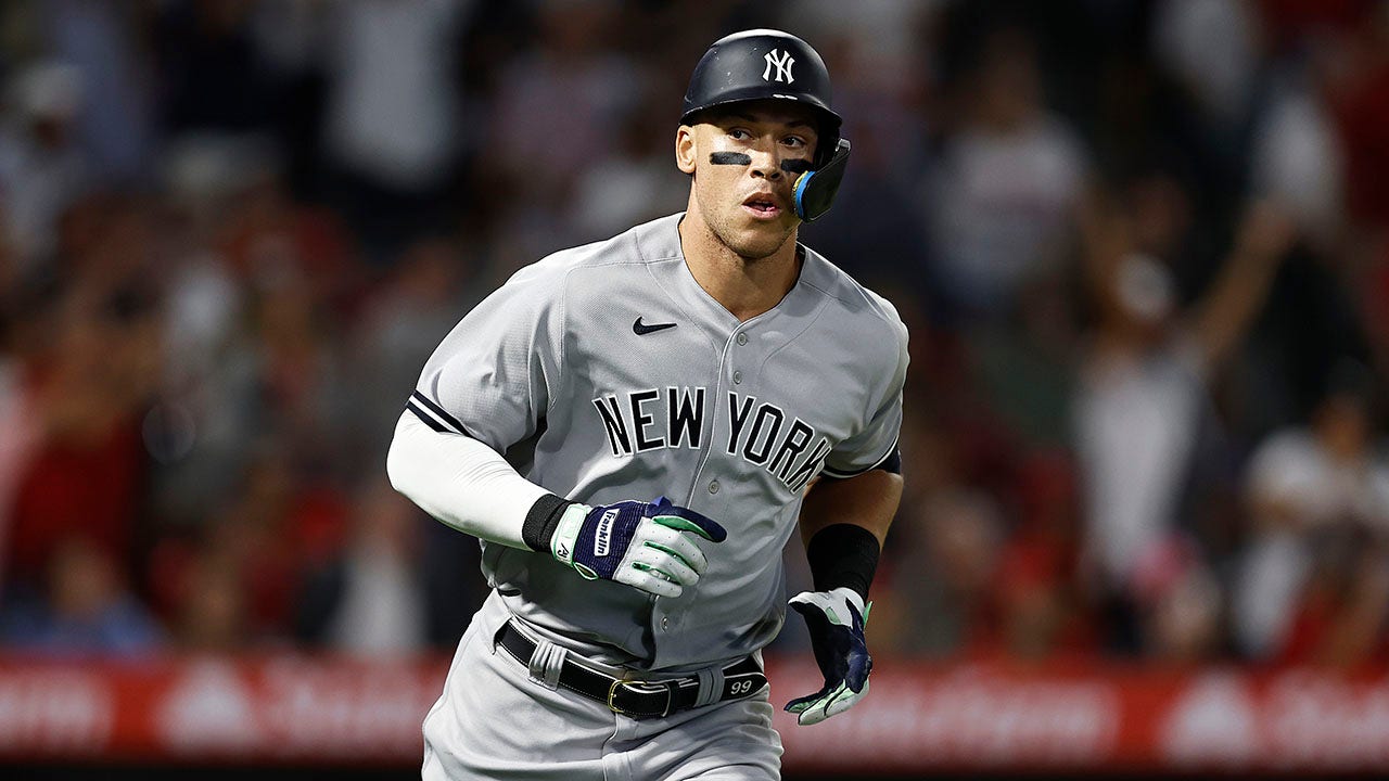 Yankees’ Aaron Judge joins elite club in MLB history with 50th home run