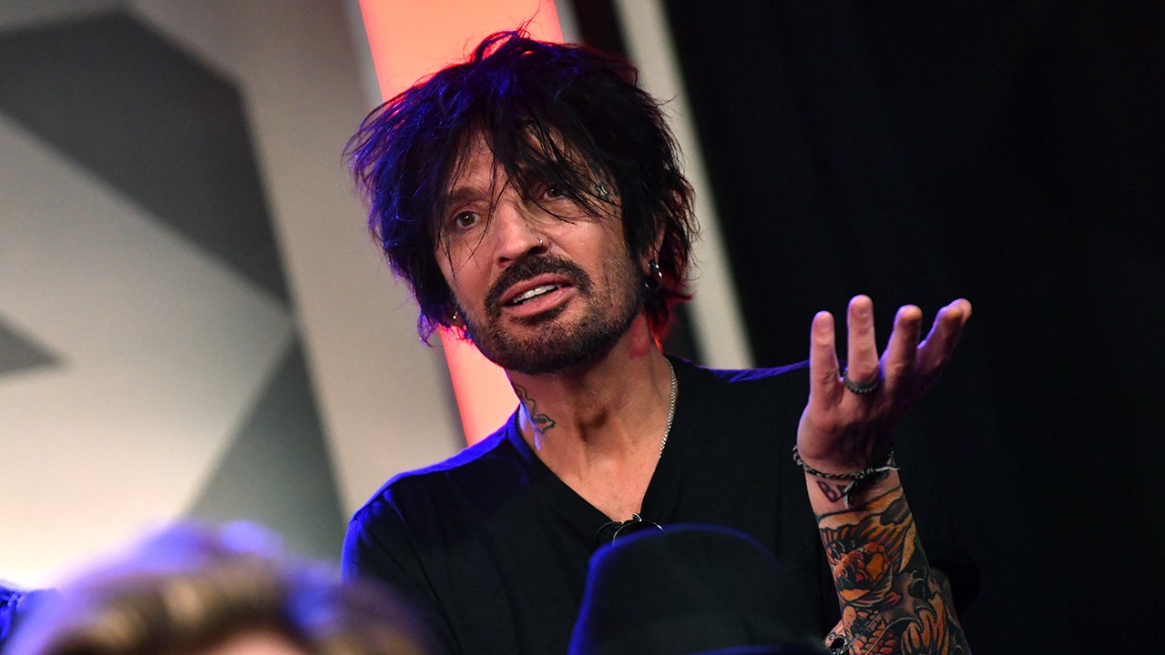 Mötley Crüe's Tommy Lee says he was on a 'bender' when he posted NSFW picture on Instagram