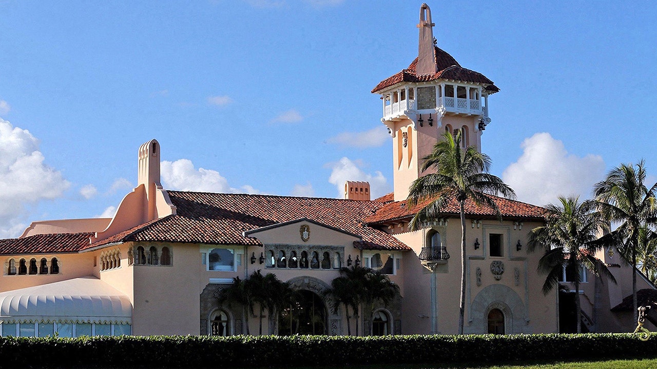 Judge orders DOJ to unseal redacted Trump Mar-a-Lago affidavit by Friday at noon