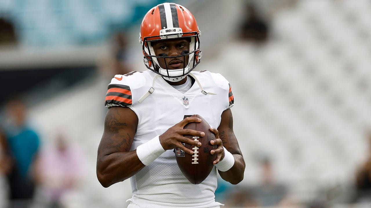 Deshaun Watson caught driving nearly 30 mph over speed limit, months after trade to Browns Fox