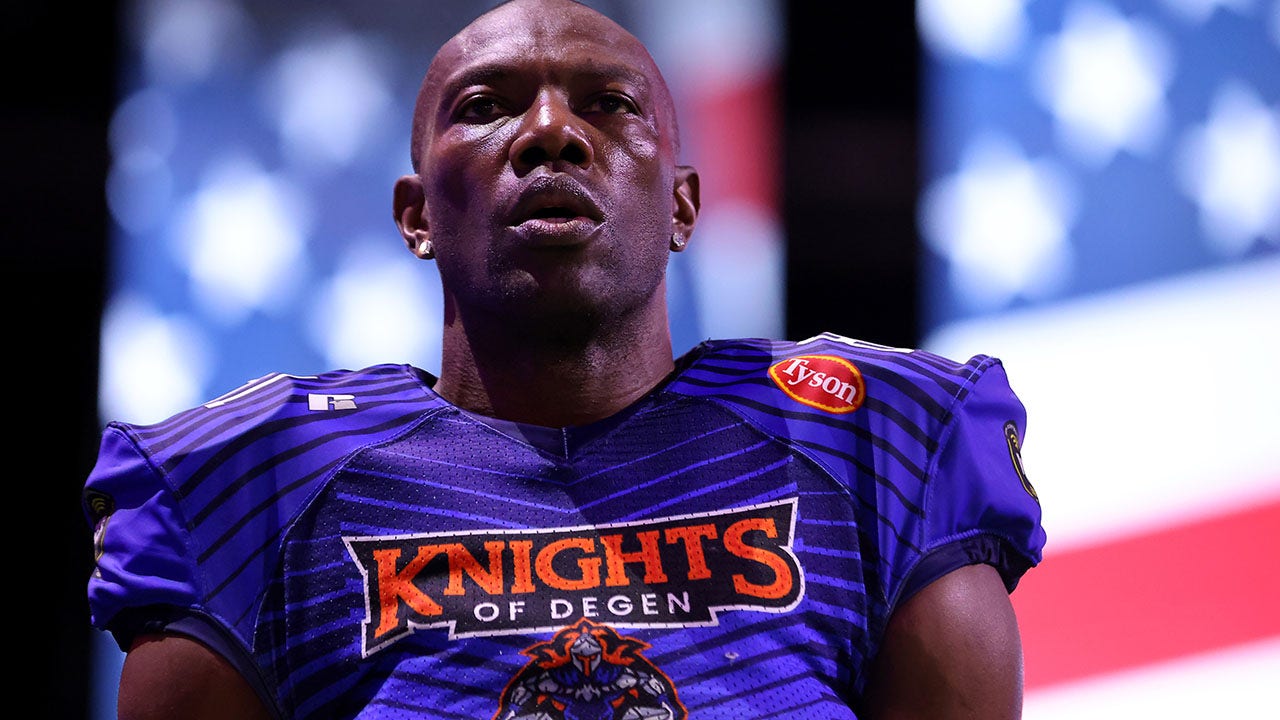 NFL legend Terrell Owens hit by car after basketball game in California, police say