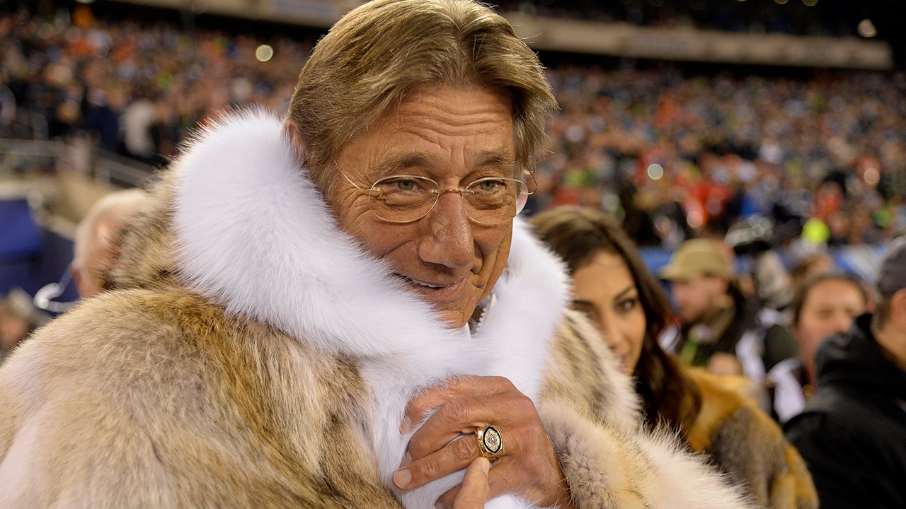 PETA asks Joe Namath to donate iconic mink coat ‘rather than squeeze a few more dollars’ from auction