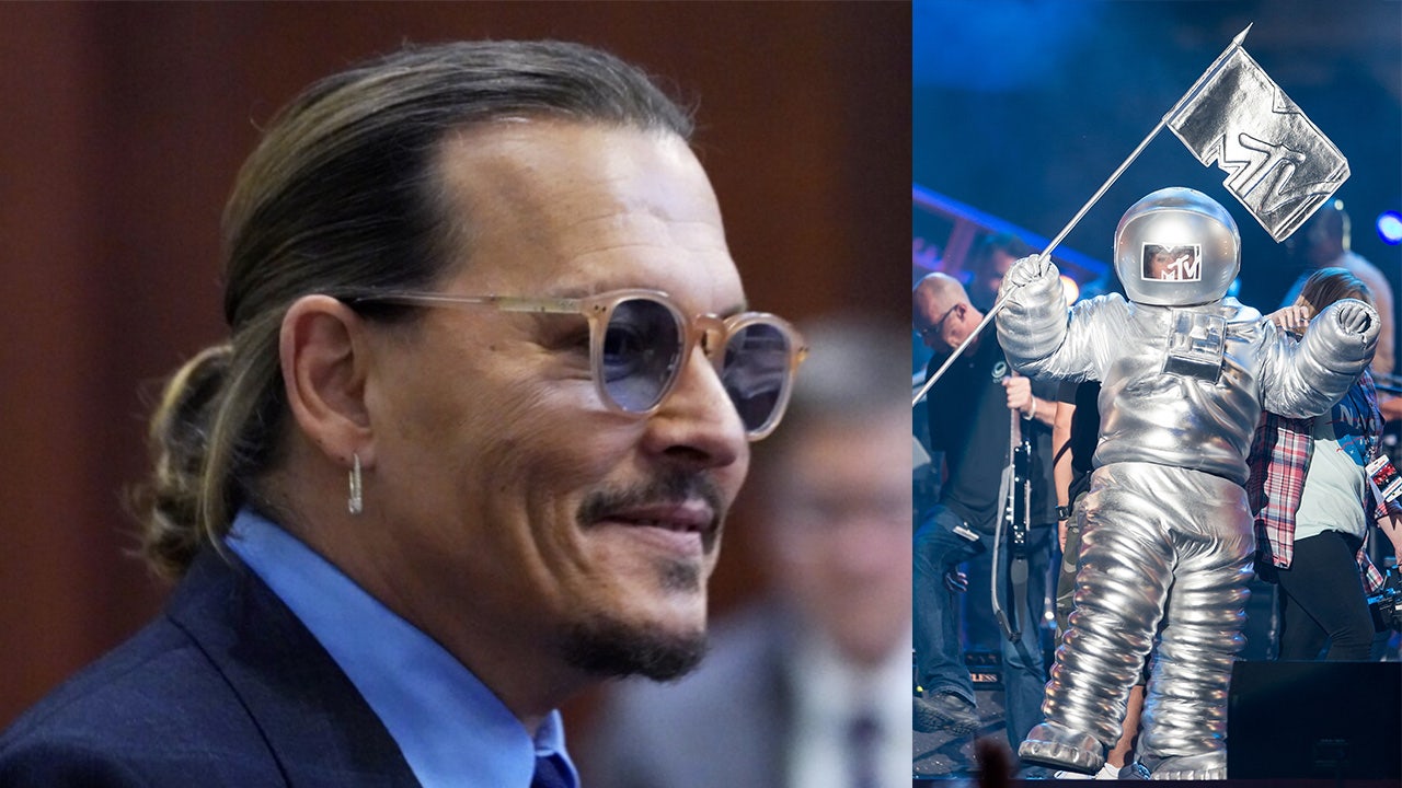 Johnny Depp to appear as Moonman at MTV's upcoming Video Music Awards