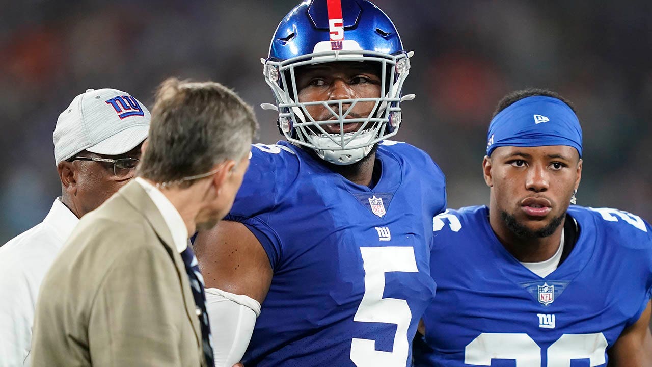 Giants' Kayvon Thibodeaux 'good' after taking block to the knee vs