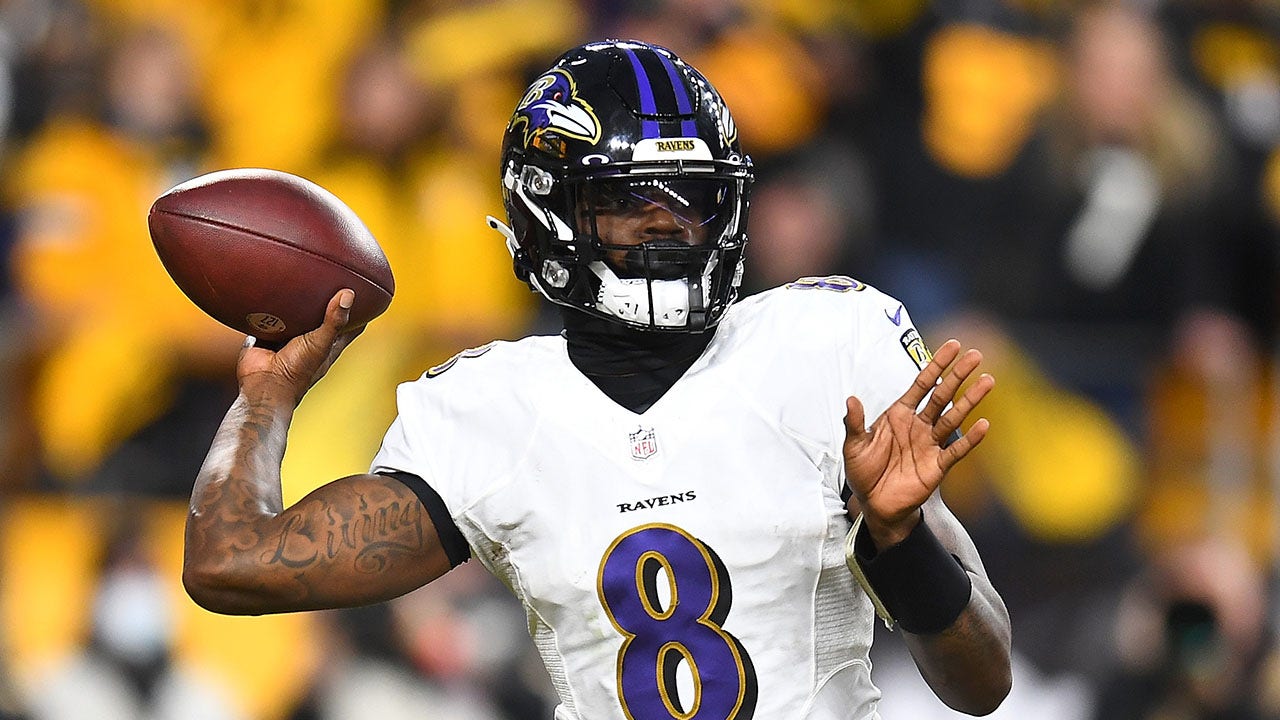 Baltimore Ravens place non-exclusive franchise tag on QB Lamar Jackson