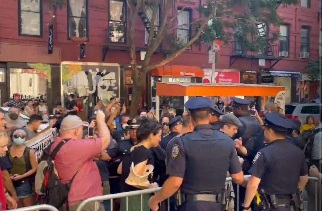 Multiple arrested after New York City pro-abortion protesters shout down Catholic parishioners outside church