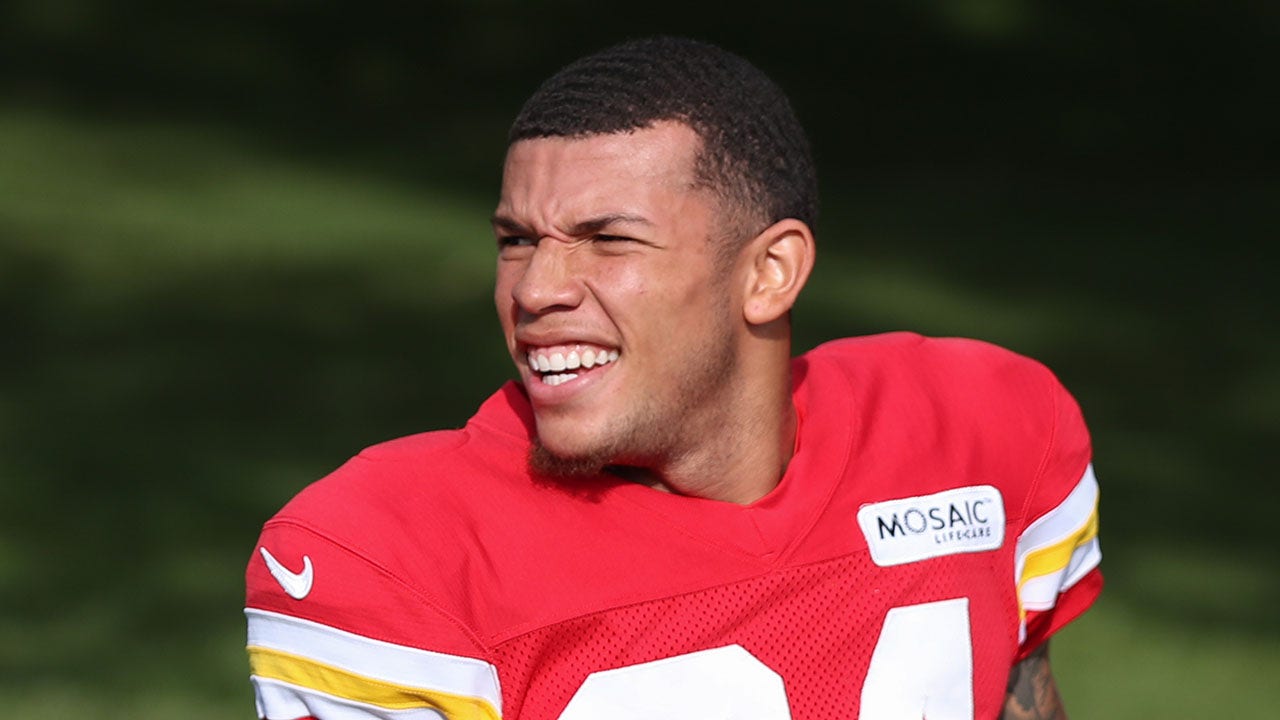 Chiefs rookie Skyy Moore pranked with $23,000 dinner bill by teammates: 'My  stomach dropped'
