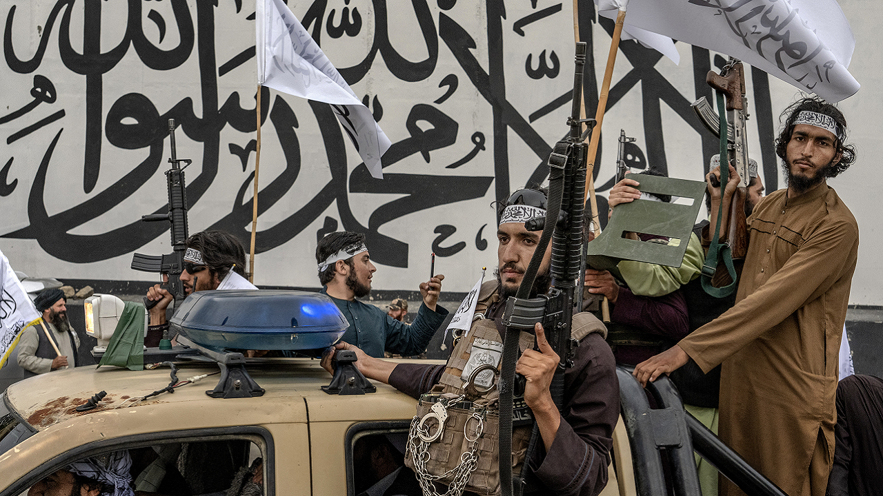 Taliban carry out double public execution at stadium