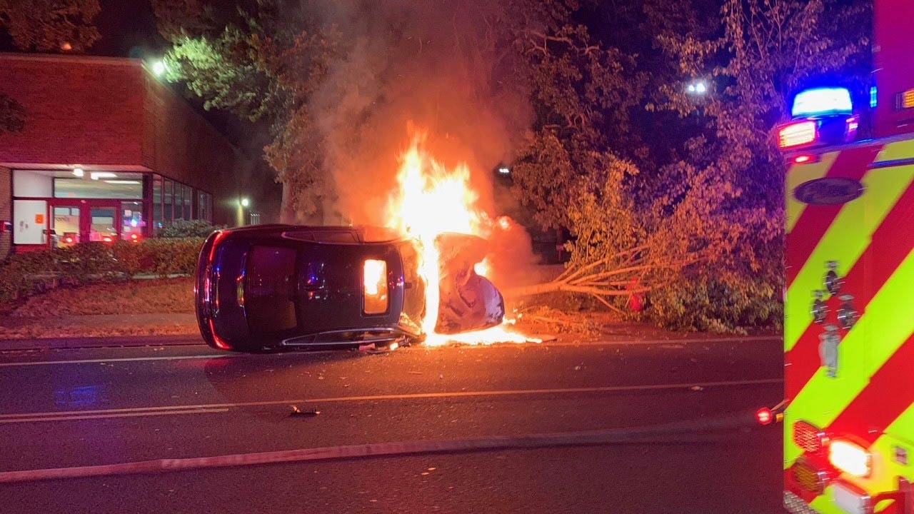 Police: Oregon man holding gasoline can threatens to burn down elementary  school, harm school staff