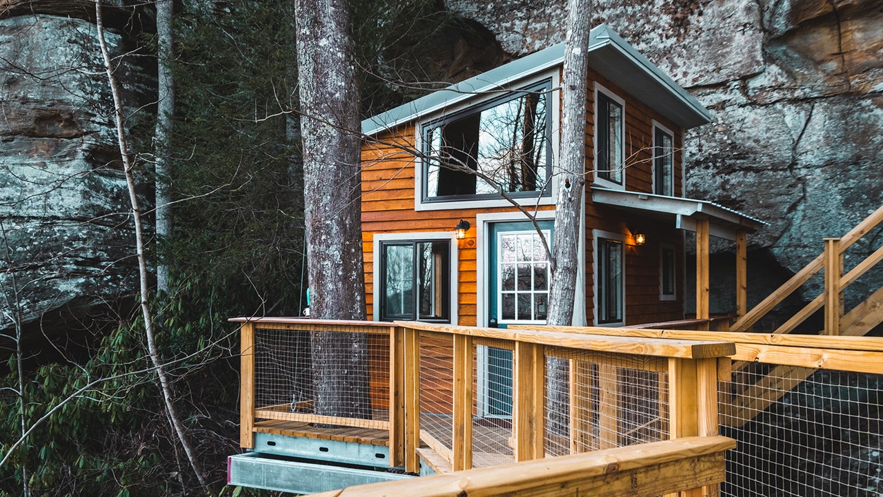 The first level of the Cliff Dweller property in Red River Gorge, Kentucky. (Katelin Reeser)