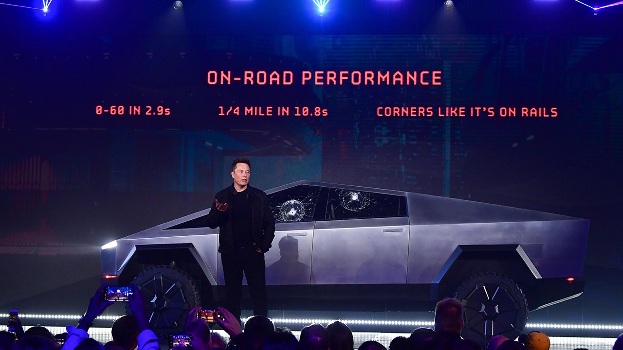 Elon Musk says Tesla Cybertruck will be a 'damn fine machine'