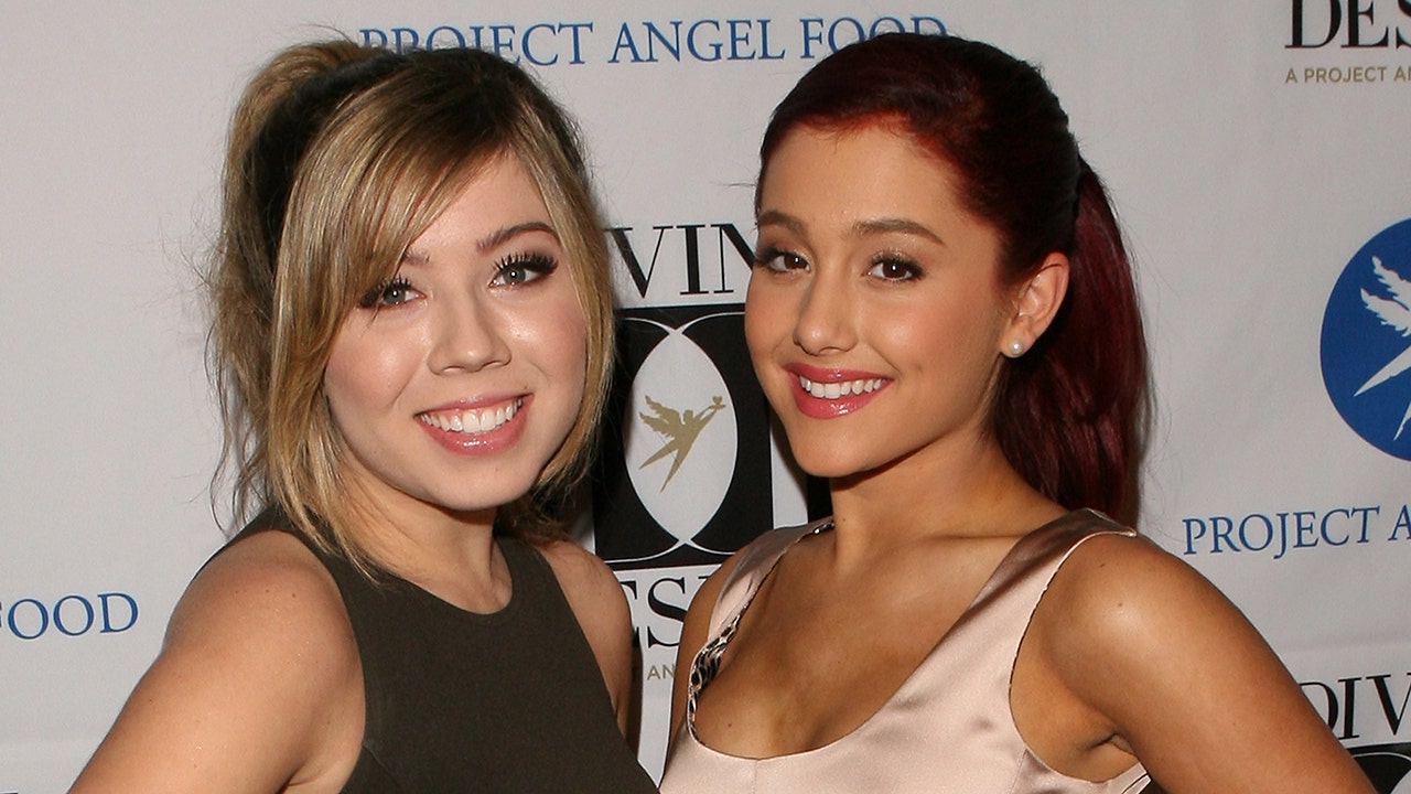 1280px x 720px - Jennette McCurdy explains why she was 'jealous' of Ariana Grande: 'Much  easier upbringing' | Fox News