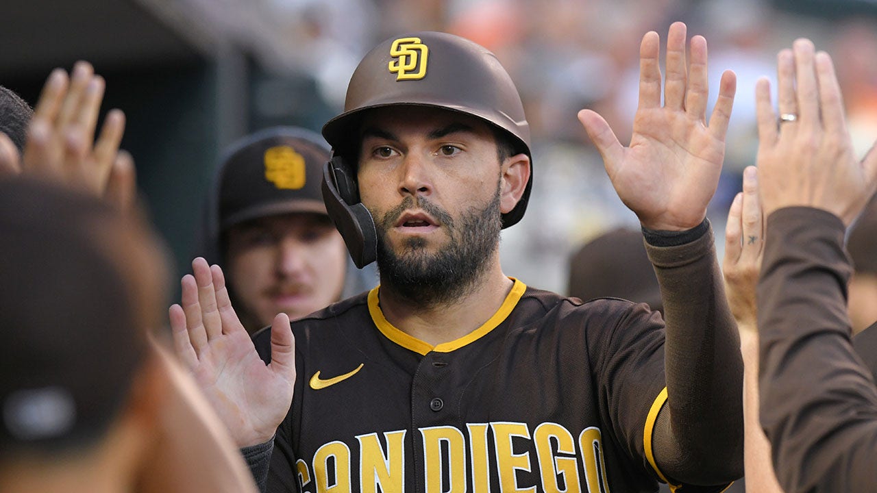 Boston Red Sox acquire Eric Hosmer from the San Diego Padres