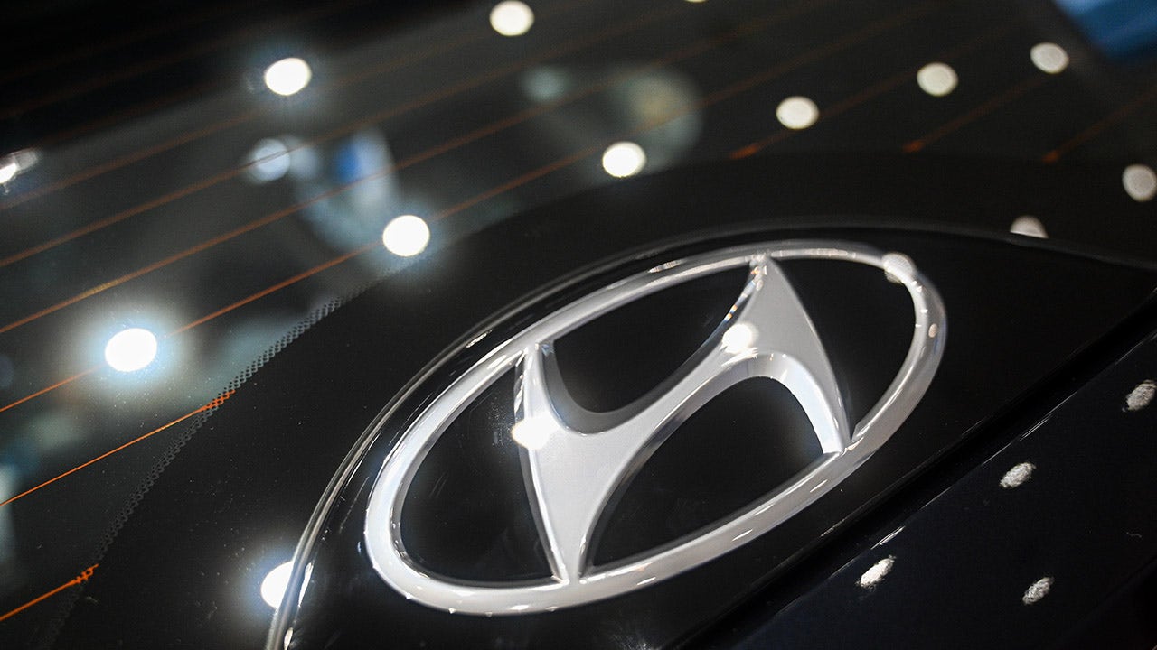 Hyundai logo