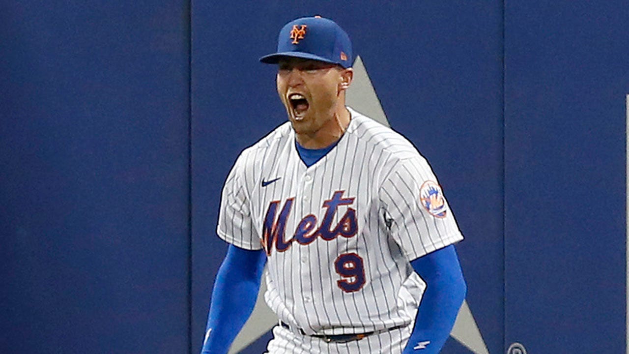 Brandon Nimmo of the New York Mets in action against the Arizona