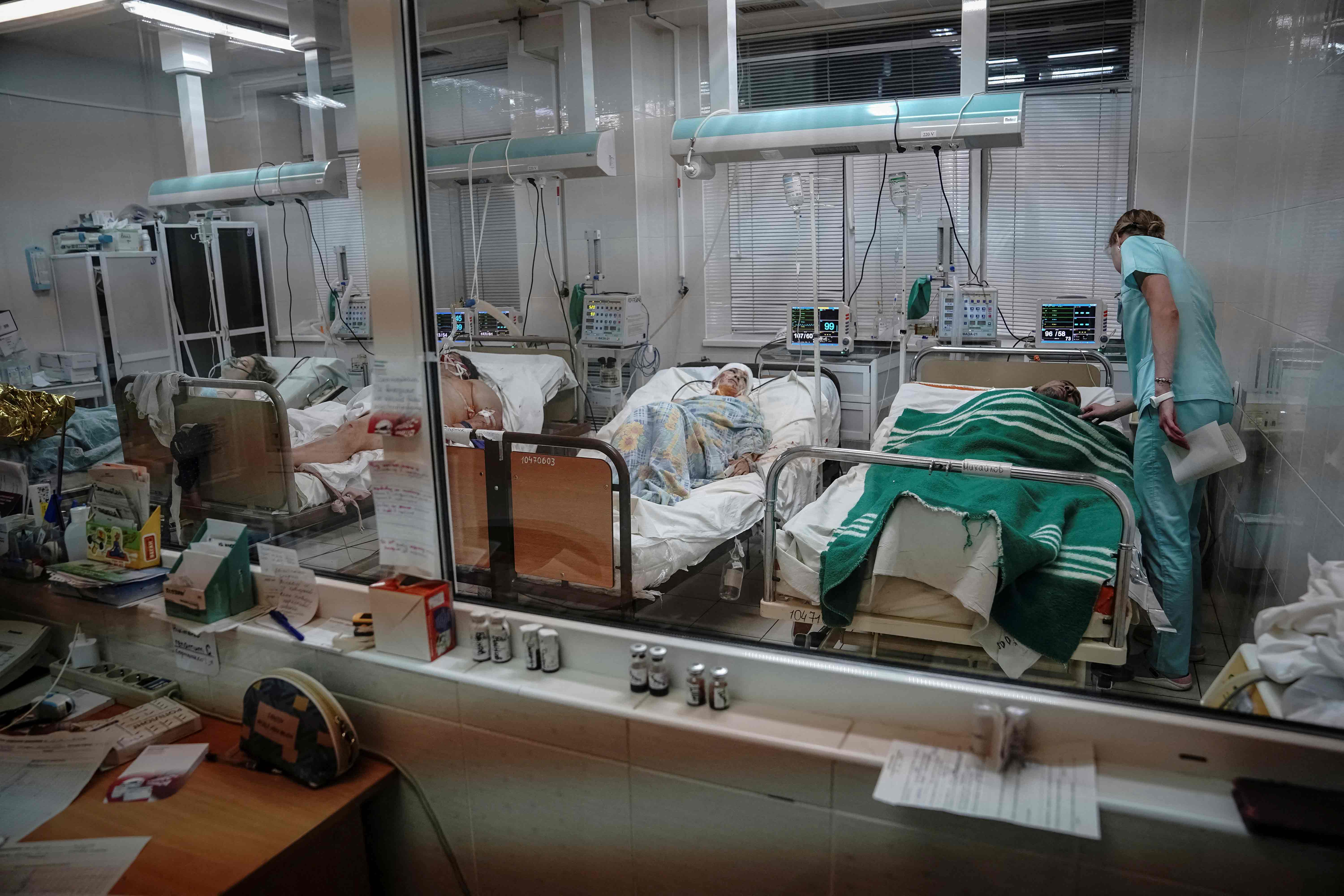 Health crisis in Ukraine worsens as medical facilities still under attack