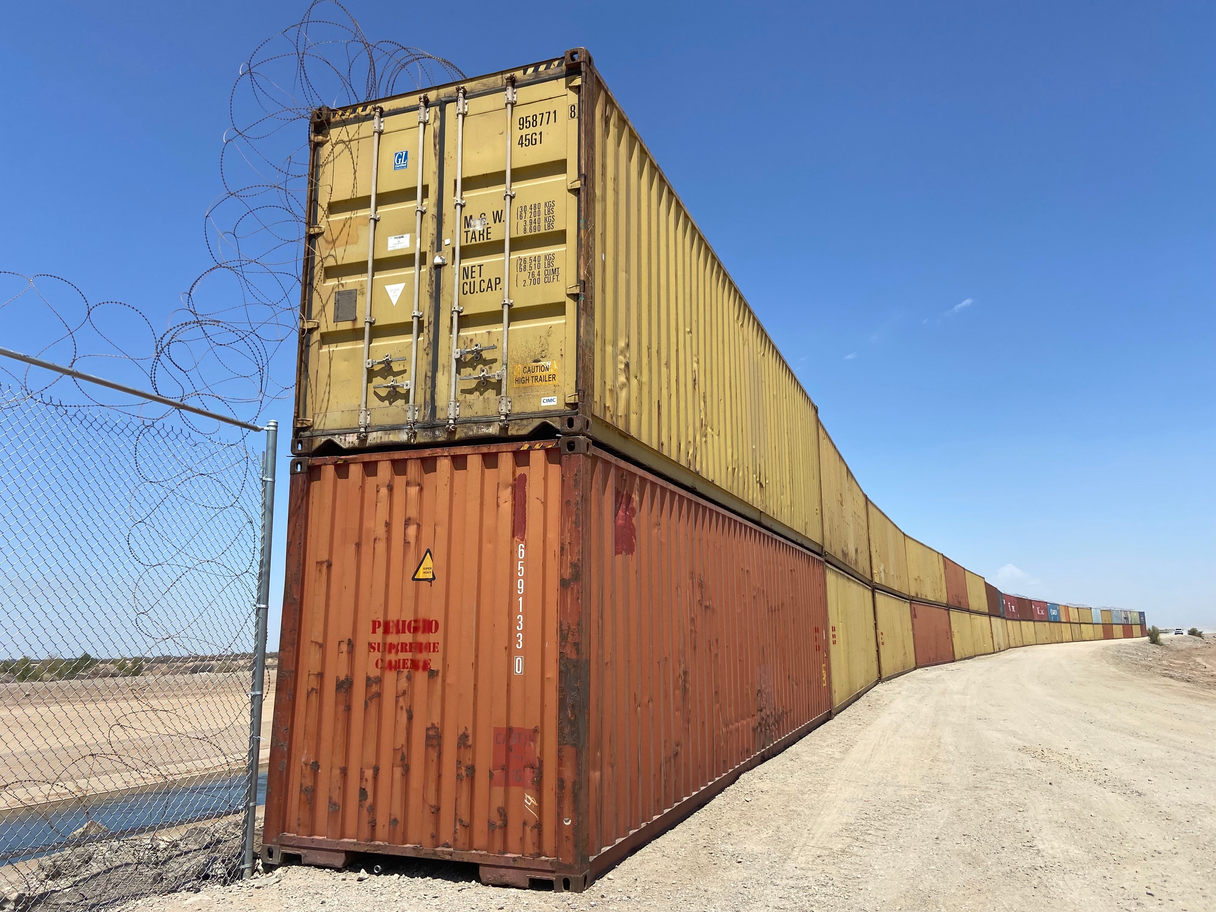 arizona-sheriff-calls-on-gov-ducey-to-stop-sending-shipping-containers