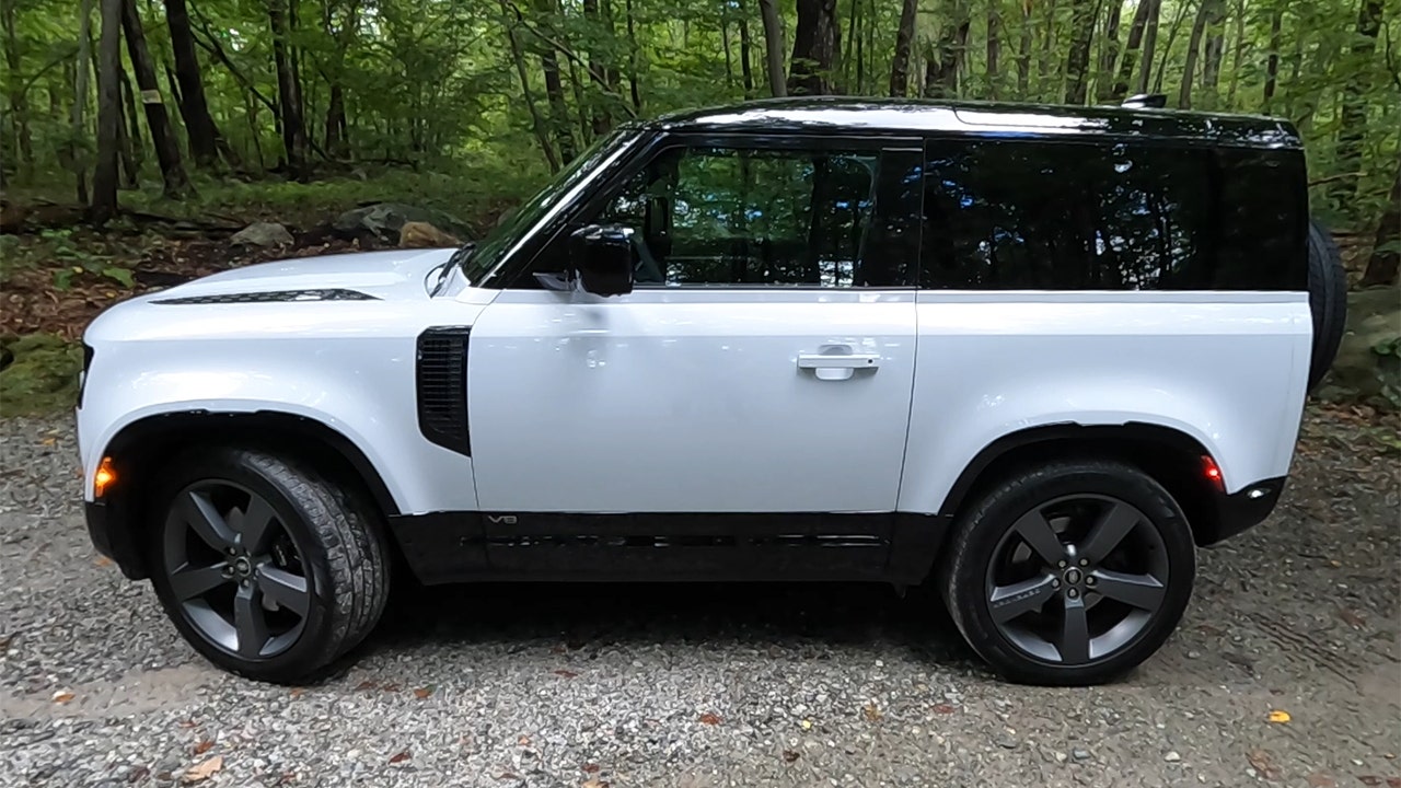 Review The 2022 Land Rover Defender 90 V8 Is The Last SUV Of Its Kind 