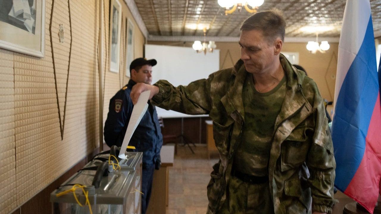 Putin forventede at erobre dele af Ukraine, da “sham” folkeafstemninger slutter i dag
