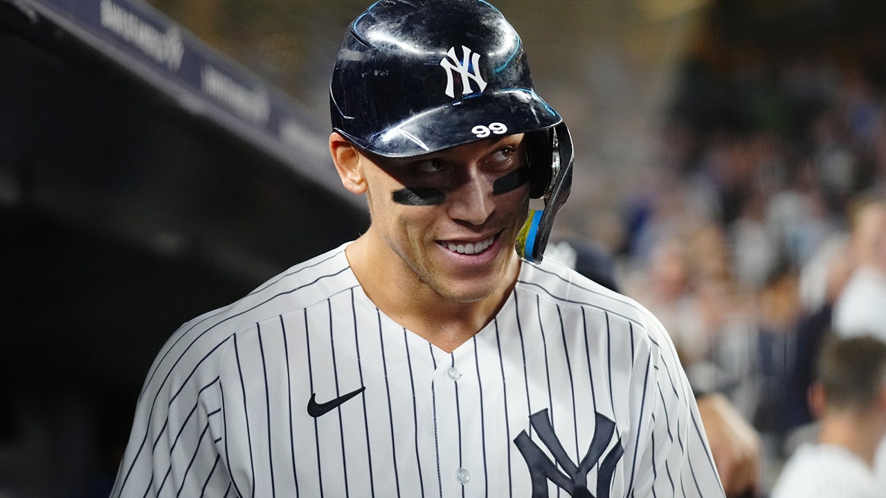Yankees fan snags Aaron Judge's milestone homer, friend makes one