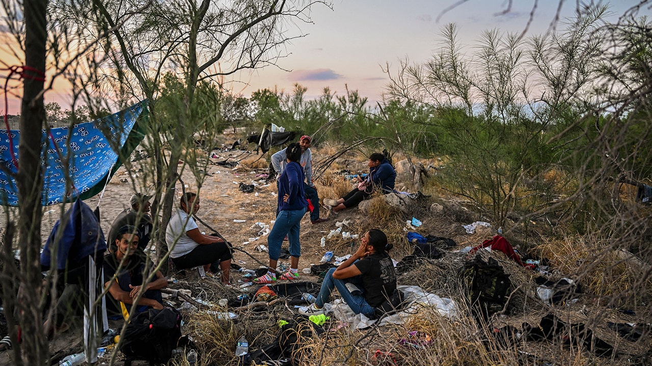 Border Patrol issues warning following 9 migrant deaths, asks migrants to &...