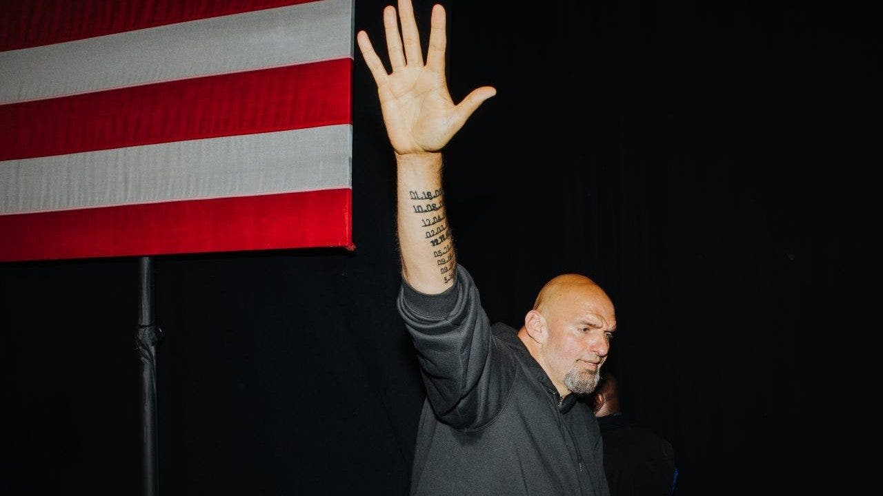 Fetterman addresses stroke, targets Dr. Oz at Pittsburgh rally: 'Every now and then I might miss a word'
