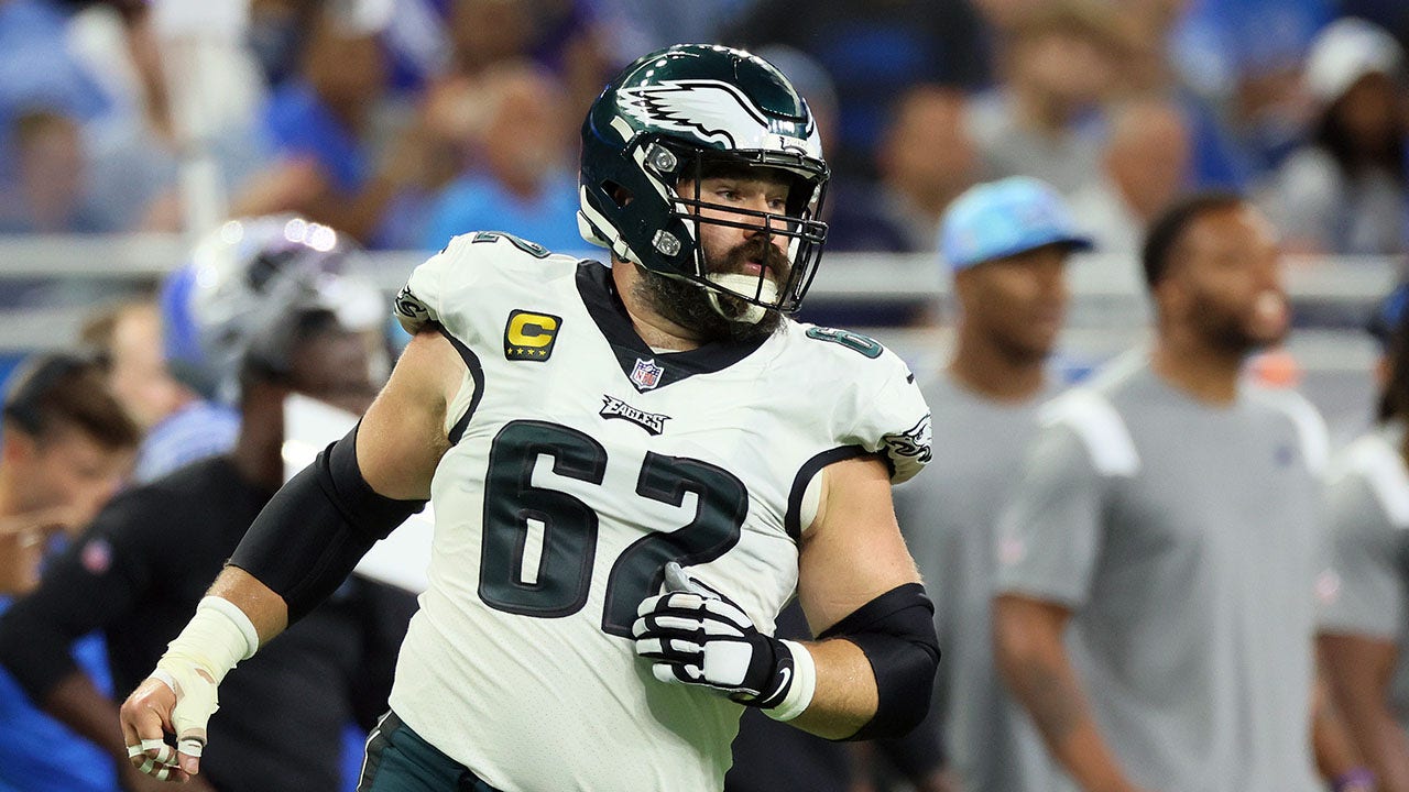 Eagles’ Jason Kelce reacts to Lions rookie Malcolm Rodriguez’ viral ‘judo hip toss’: ‘I didn’t