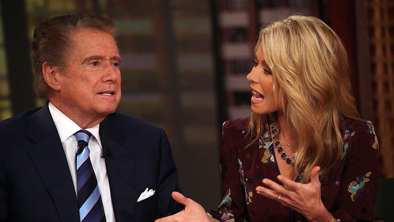 Kelly Ripa gets real about working with Regis Philbin: TV show 'was not a cakewalk'