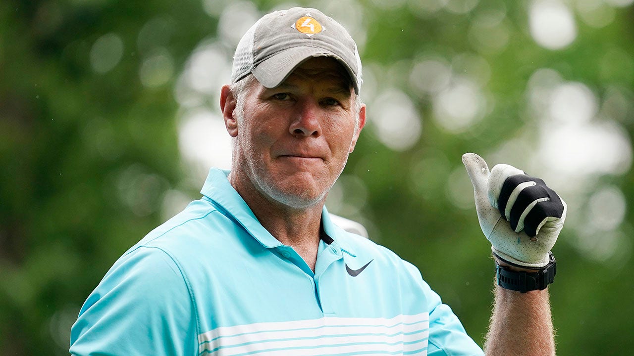 You stuck your neck out for me': Brett Favre used fame and favors