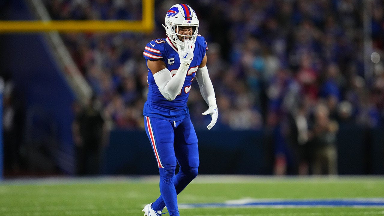 Bills’ Micah Hyde to miss rest of NFL season with neck injury placed on IR: report – Fox News
