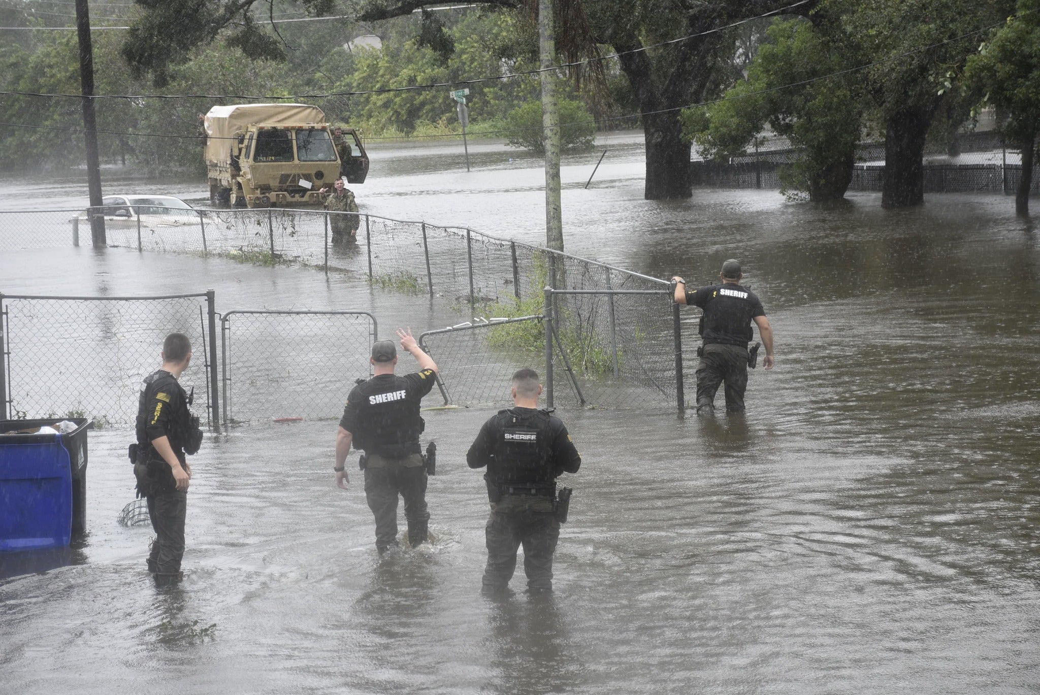 Biden To Meet In Person With Ron DeSantis To Survey Hurricane Ian ...