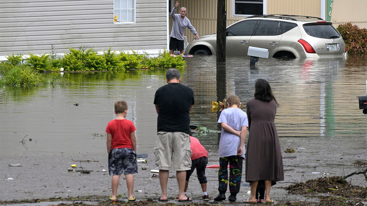 Florida Wife Of Veteran Their Home Without Power Due To Hurricane Ian 