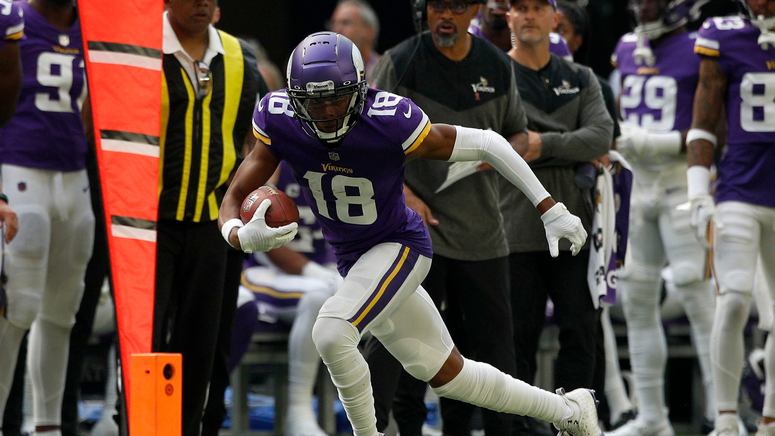 Justin Jefferson, Vikings dominate Packers in Week 1 divisional bout