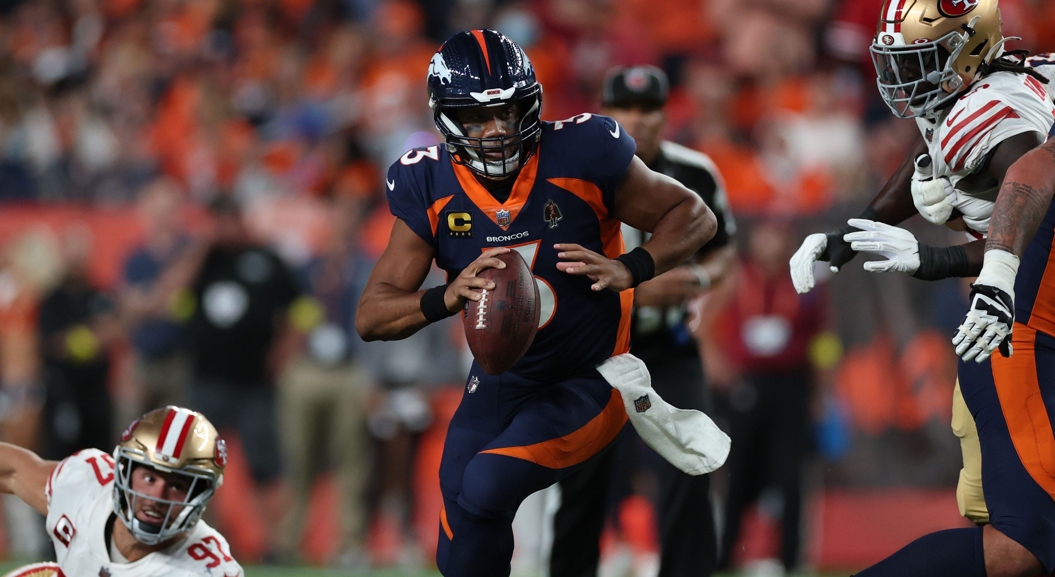 Texans fall to Broncos 16-9