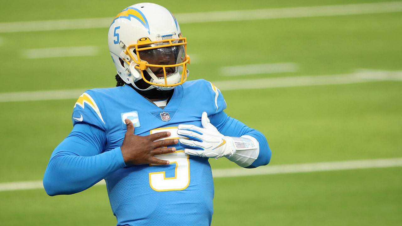 The Chargers' doctor accidentally punctured Tyrod Taylor's lung with a  needle 