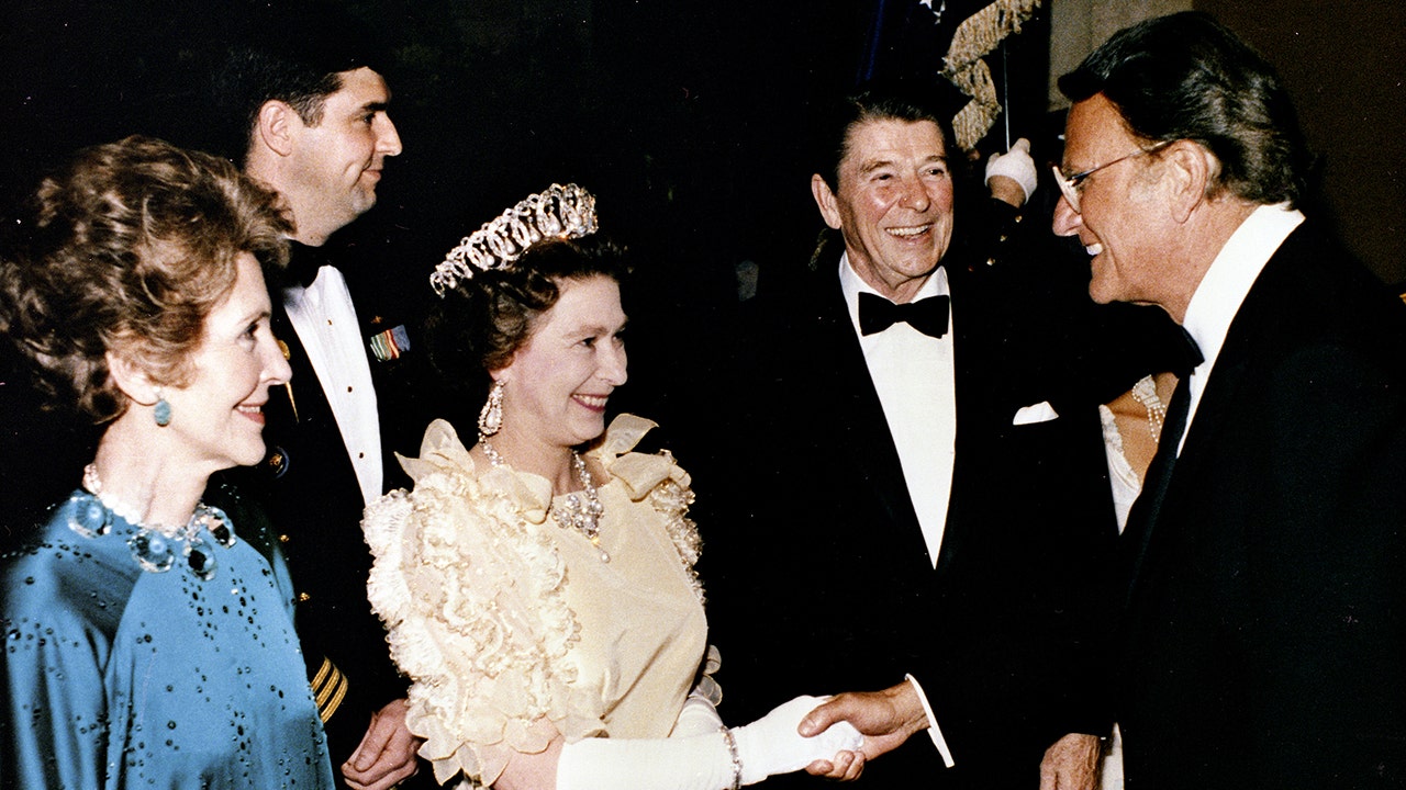 Queen Elizabeth II: US senators praise, mourn ‘extraordinary woman’ after seven decades as monarch