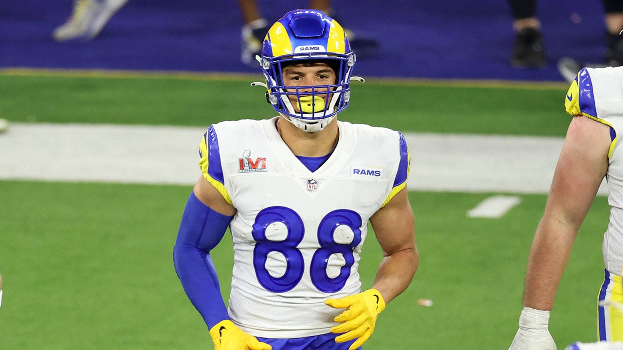 Rams News, 10/11: With Brycen Hopkins set to return, will L.A. utilize 3 TE  sets? - Turf Show Times