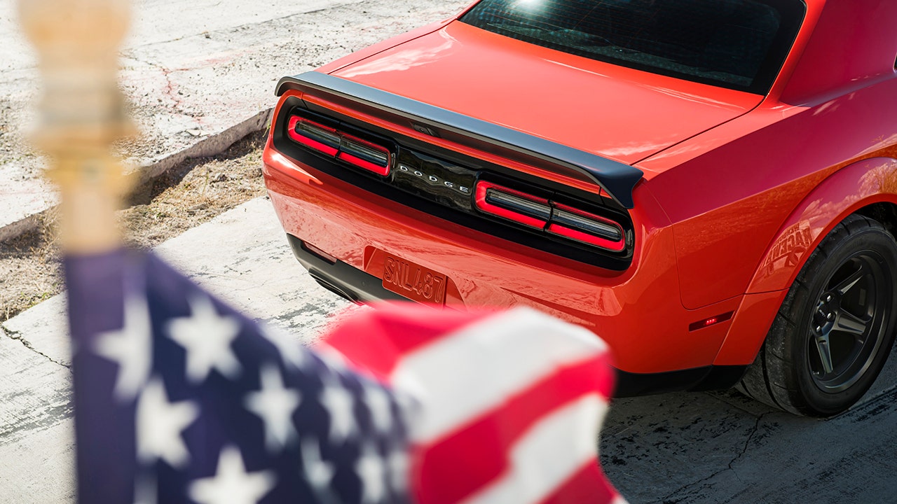 Dodge Challenger pulls ahead of Ford Mustang in American pony car sales race
