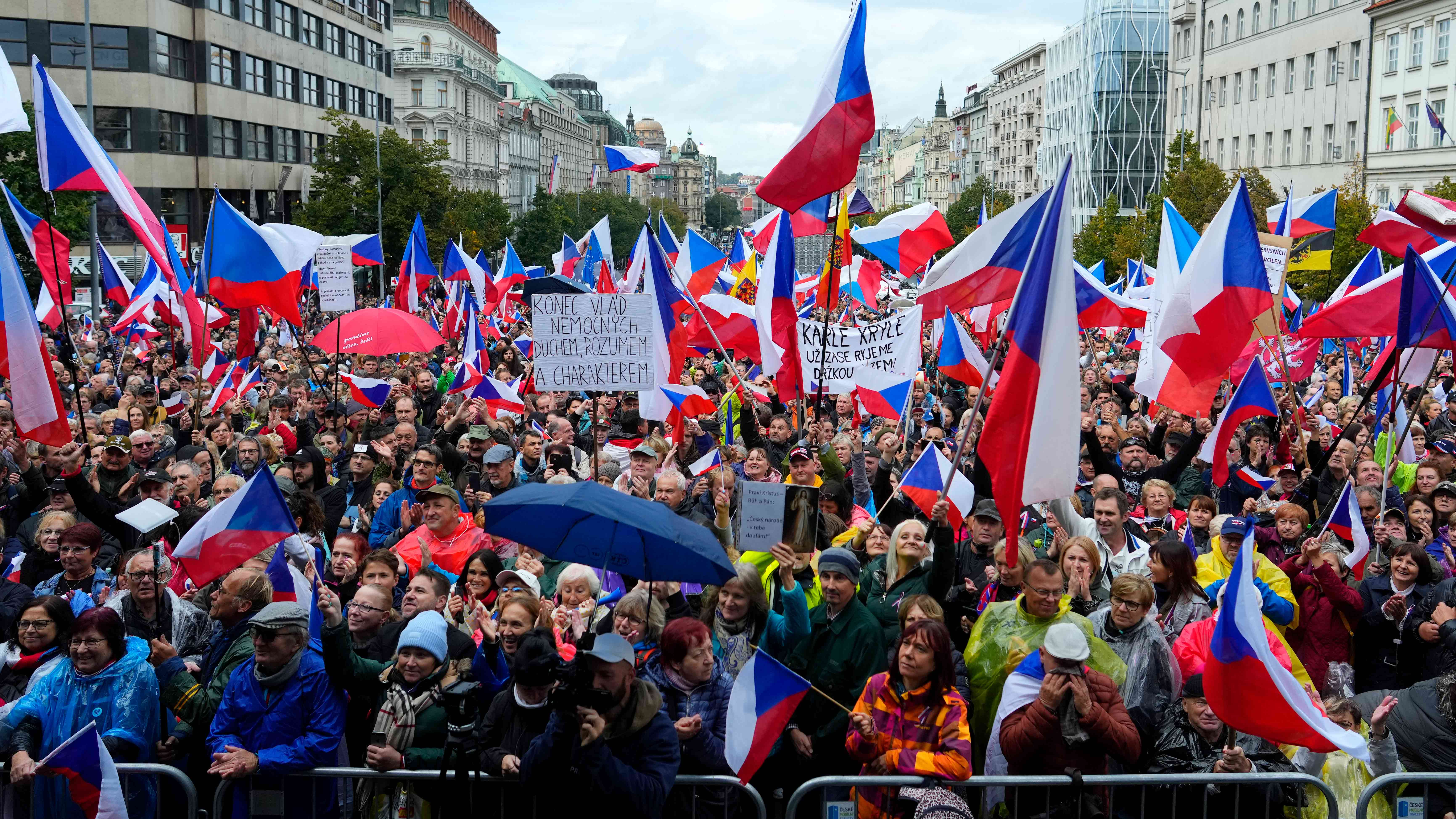 События в европе. Митинг. Украина народ. Митинги в России. Государство и народ.