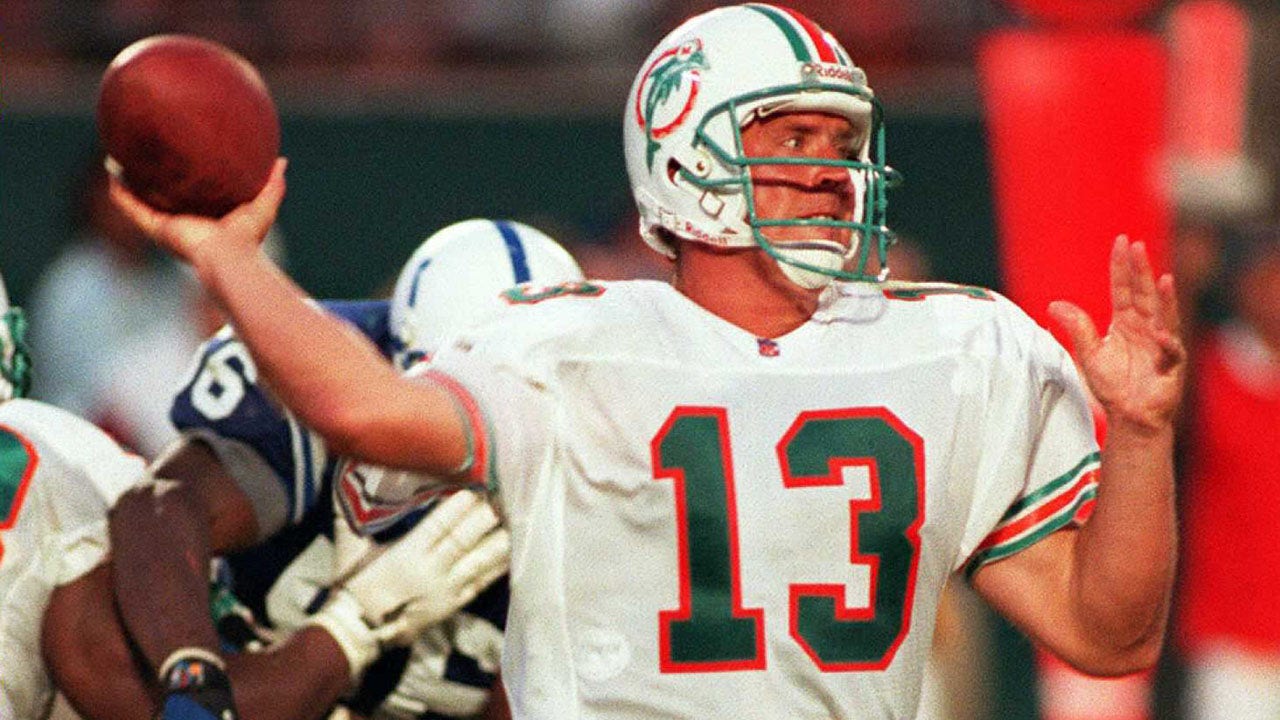 Dan Marino considered leaving Dolphins for Super Bowl shot: 'I had offers'