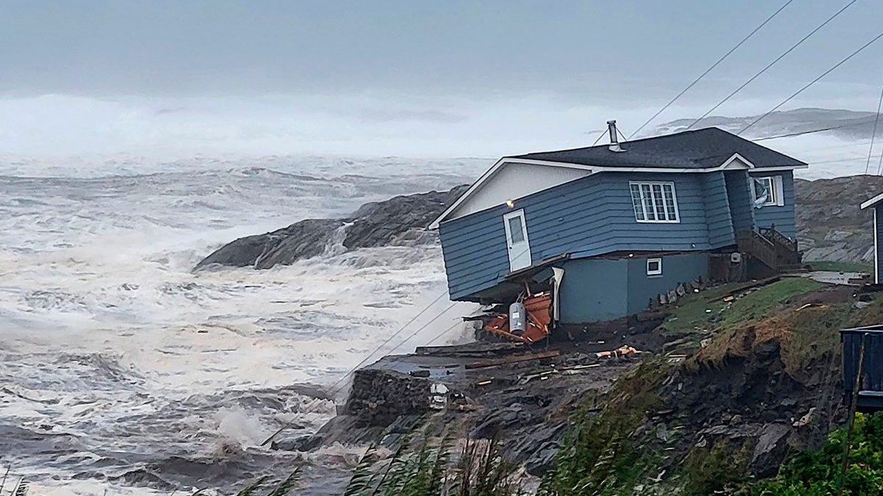 Fiona strikes Canada with hurricane-force winds; Tropical Storm Ian gains strength in Caribbean